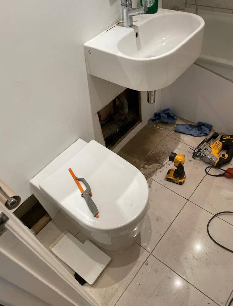Sink maintenance